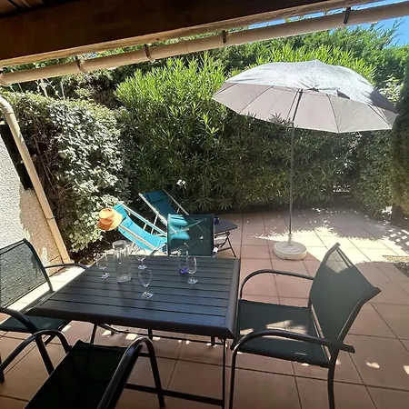 Hébergement de vacances Maison T2 Mezzanine - 5 Couchages - Cap D'agde Ct134-023